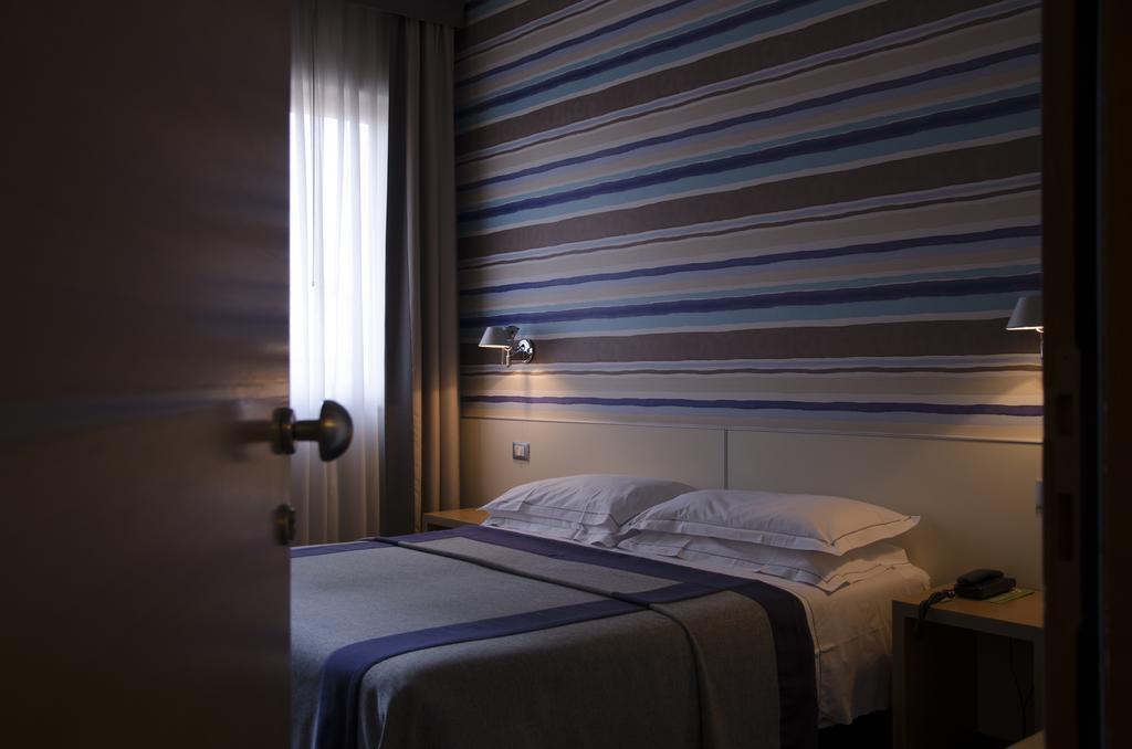 Key Hotel