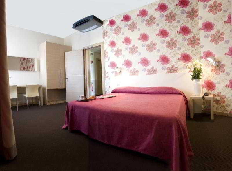 Key Hotel 3*